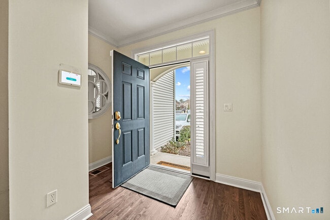 41 Park Pl Cir in West Hartford, CT - Building Photo - Building Photo