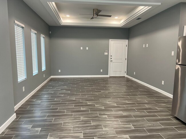 3104 W Driftwood St in Edinburg, TX - Building Photo - Building Photo