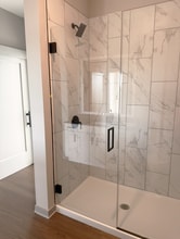 Ellison Museum District in Richmond, VA - Foto de edificio - Building Photo