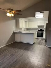 3620 Rosemary Ct in Bakersfield, CA - Building Photo - Building Photo