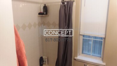 30 S Huntington Ave, Unit 3 in Boston, MA - Building Photo - Building Photo