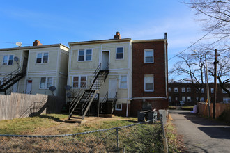 1010 17th St NE in Washington, DC - Building Photo - Building Photo