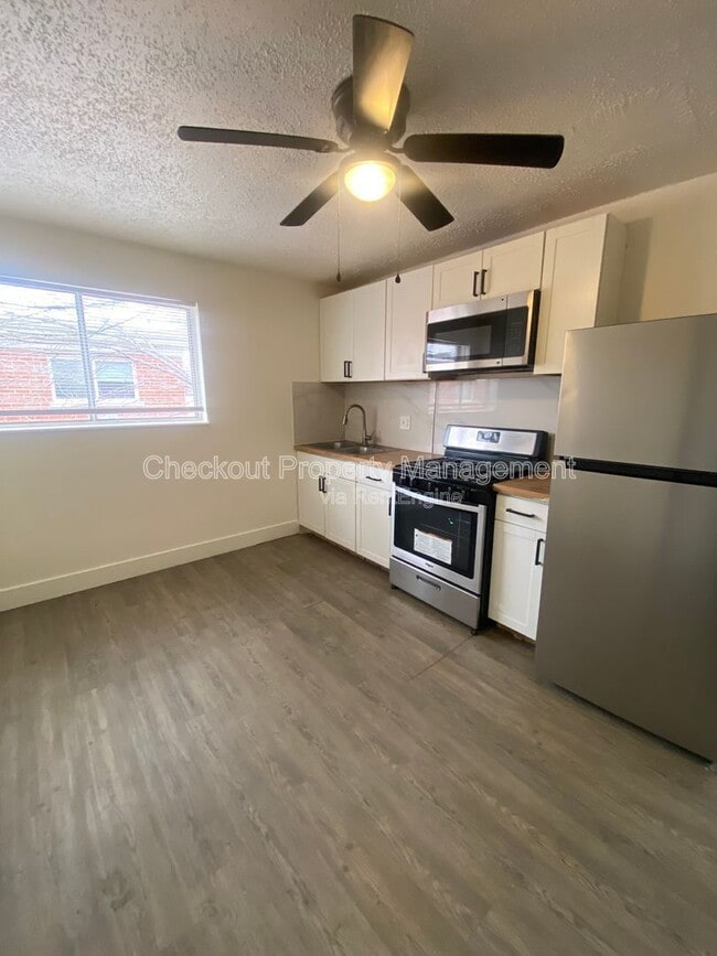 property at 813 Courtois St