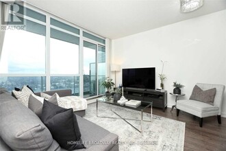 29-2529 Singer Ct in Toronto, ON - Building Photo - Building Photo