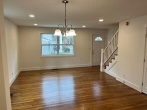 2715 Greenville Hwy in Flat Rock, NC - Building Photo - Building Photo