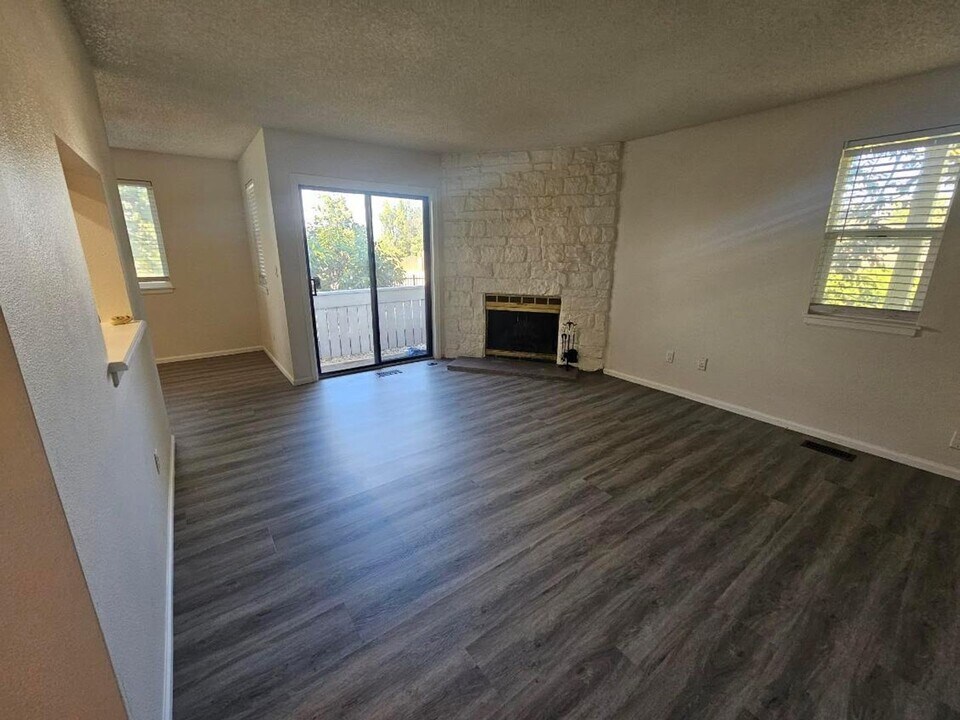 4323 S Andes Way in Aurora, CO - Building Photo
