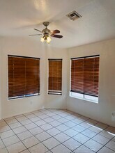 2384 W Silverbell Tree Dr in Tucson, AZ - Building Photo - Building Photo