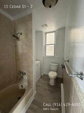 15 Cedar St in Yonkers, NY - Building Photo - Building Photo