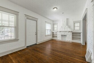 3542 College Ave in Kansas City, MO - Building Photo - Building Photo