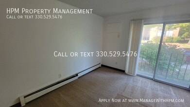 717 E Waterloo Rd in Akron, OH - Building Photo - Building Photo
