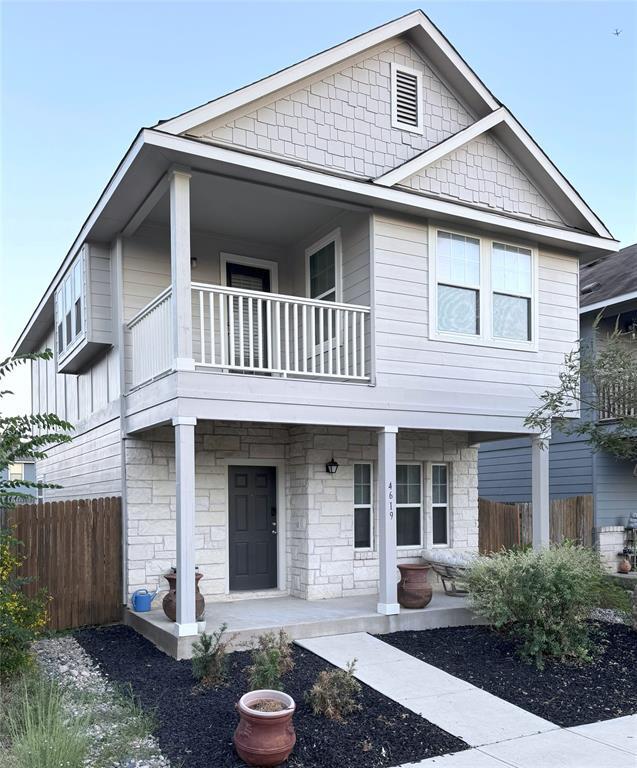 property at 4619 Senda Ln