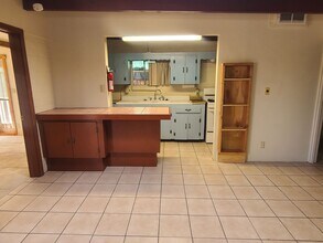 2924 N Estrella Ave-Unit -Estrella2924-B in Tucson, AZ - Building Photo - Building Photo