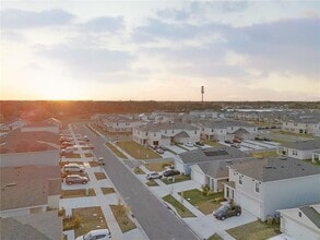 1606 Bull Hl Rd in Kissimmee, FL - Building Photo - Building Photo