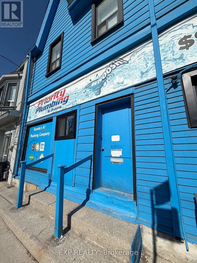 1594 Dupont St in Toronto, ON - Building Photo - Building Photo