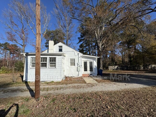 1912 Hillandale Rd in Durham, NC - Foto de edificio - Building Photo