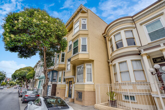 1135 Guerrero St in San Francisco, CA - Building Photo - Building Photo