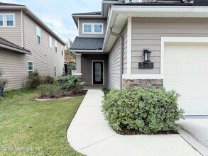 318 Sanctuary Dr in Saint Johns, FL - Building Photo - Building Photo