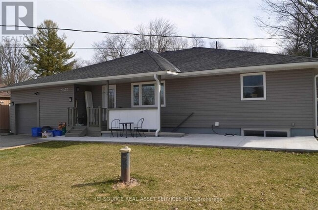 property at 20437 Yonge St