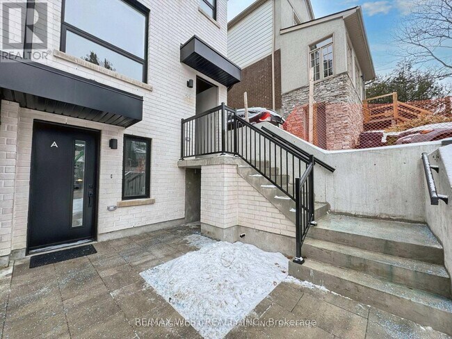 49 Morningside Ave in Toronto, ON - Building Photo - Building Photo