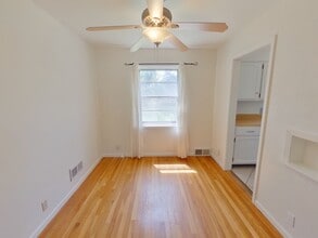 1057 N Lightner in Wichita, KS - Building Photo - Building Photo