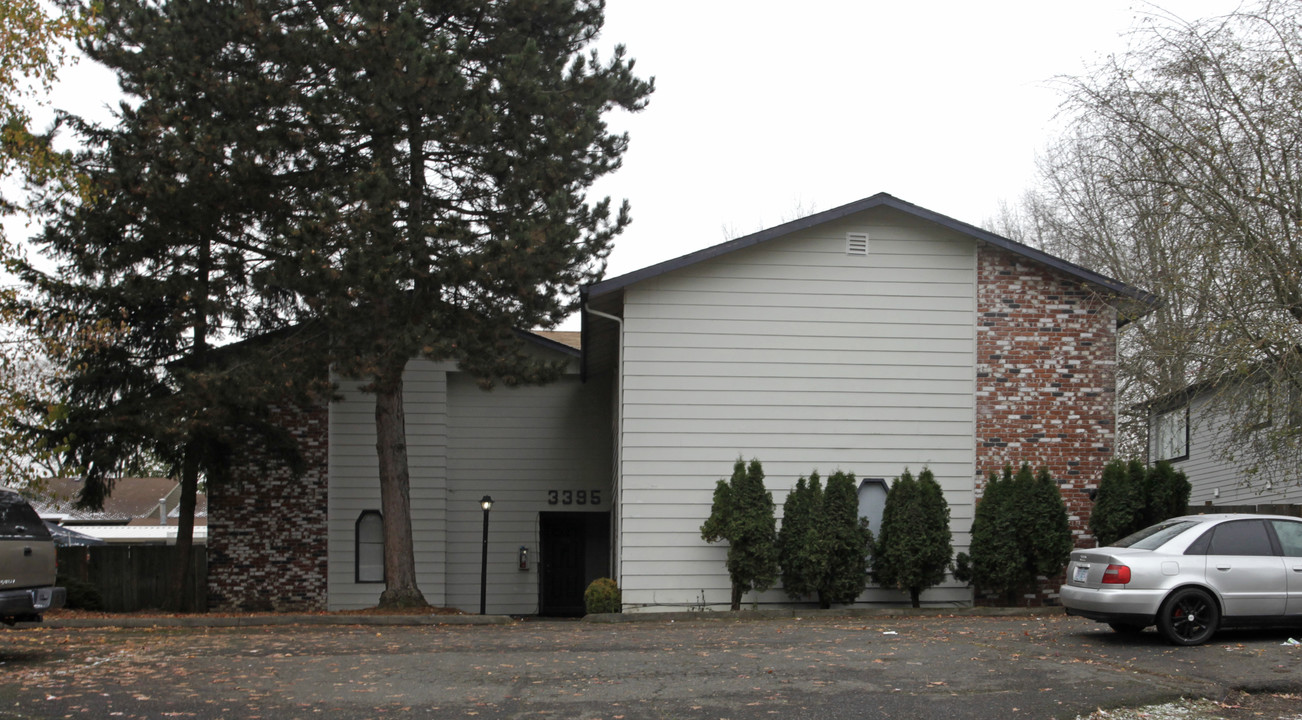 3395 SW 126th Ave in Beaverton, OR - Building Photo