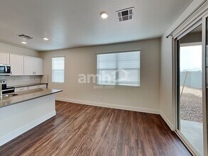 23144 E Camacho Rd in Queen Creek, AZ - Foto de edificio - Building Photo