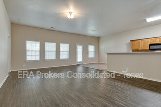 130 Carmel Dr in Cibolo, TX - Building Photo - Building Photo