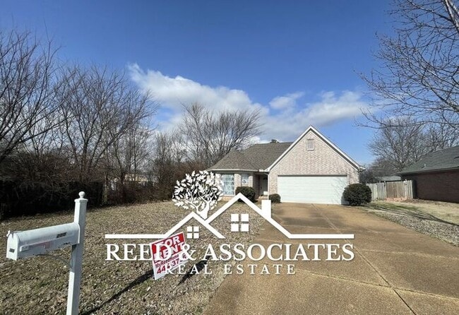 200 Garden View Dr in Oakland, TN - Building Photo - Building Photo