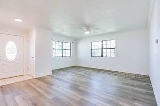 113 Maryland St in San Angelo, TX - Foto de edificio - Building Photo