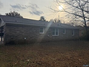 4712 Cavett Dr NW in Huntsville, AL - Building Photo - Building Photo