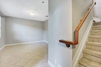1868 NW 9th St in Boca Raton, FL - Building Photo - Building Photo