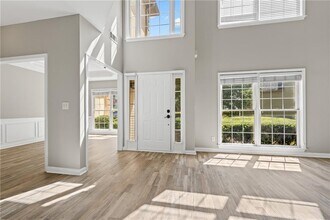 2878 Calhoun Square in Suwanee, GA - Building Photo - Building Photo