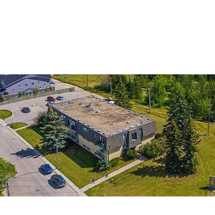 10327-10107 107 Ave in Grande Prairie, AB - Building Photo