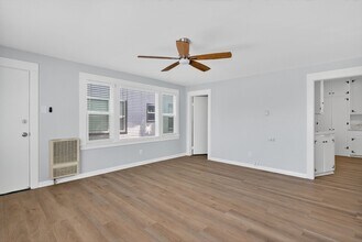 1711 E Appleton St in Long Beach, CA - Building Photo - Building Photo