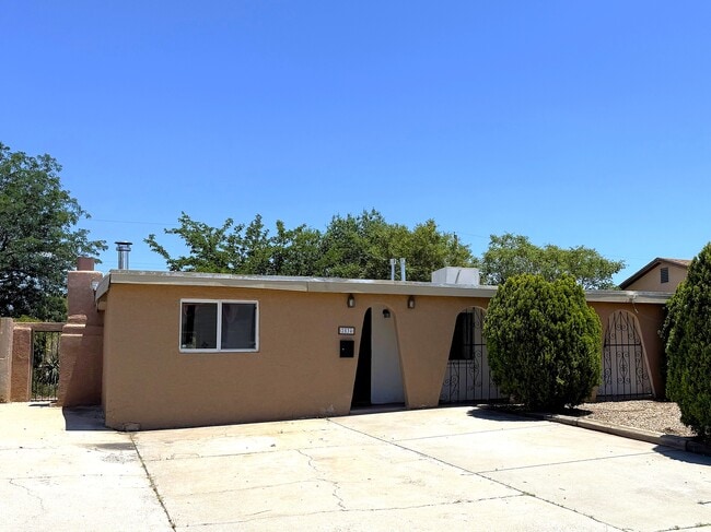 property at 2834 Montclaire Dr NE