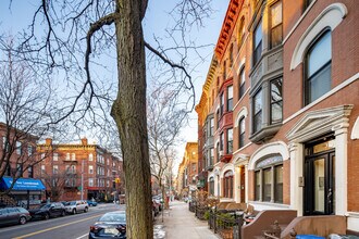 371 6th Ave in Brooklyn, NY - Building Photo - Building Photo