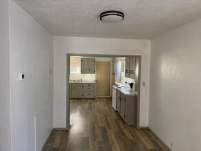 1021 N Guadalupe St in Carlsbad, NM - Building Photo - Building Photo