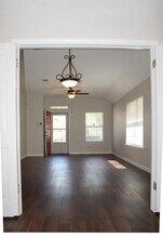 1619 Parkfield Cir in Round Rock, TX - Building Photo - Building Photo