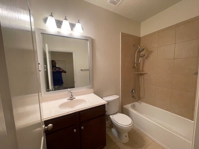 property at 8739 Leclaire Meadow Dr