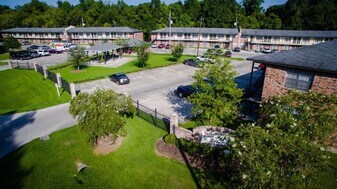 Kenilworth Ridge... A Hidden Jewel! in Baton Rouge, LA - Building Photo