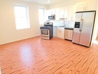 1700 W Girard Ave photo'
