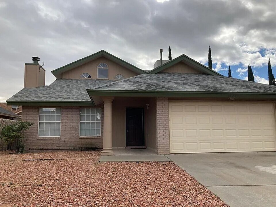 11232 Starfish Ct in El Paso, TX - Building Photo