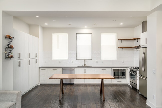 property at 2206 Tom Mix Rd