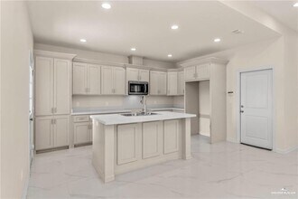 5932 N Playa Del Sol St, Unit 3-C-1217 in Edinburg, TX - Building Photo - Building Photo