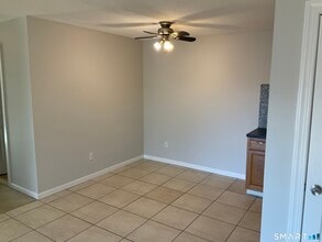 157 Woodland Dr in Cromwell, CT - Building Photo - Building Photo