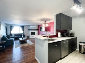 201 Barrow St in Anchorage, AK - Building Photo - Building Photo