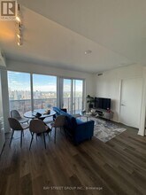 55 Cooper St in Toronto, ON - Building Photo - Building Photo