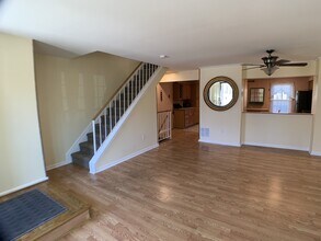 14233 Oakpointe Dr, Unit 829 in Laurel, MD - Building Photo - Building Photo