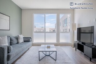 2280 W El Camino Real in Mountain View, CA - Building Photo