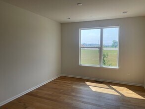 3S629 Camden St in Warrenville, IL - Building Photo - Building Photo